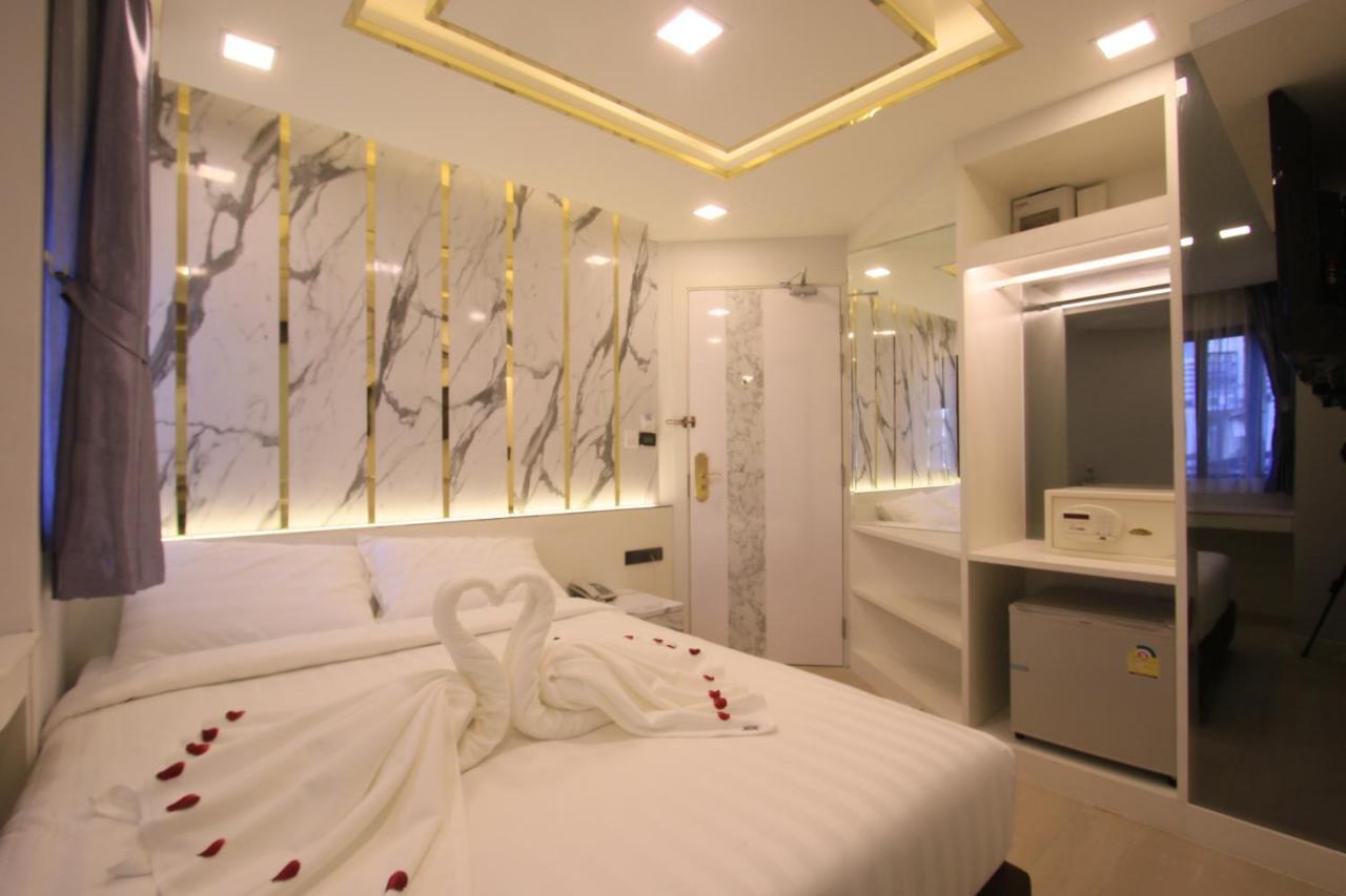 Pratunam Atrium Hotel Bangkok Dış mekan fotoğraf
