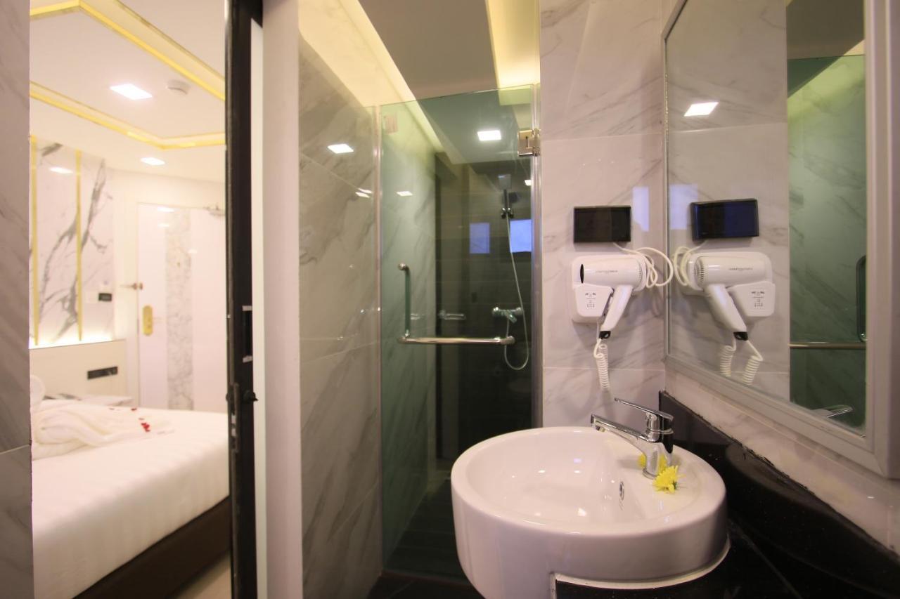 Pratunam Atrium Hotel Bangkok Dış mekan fotoğraf