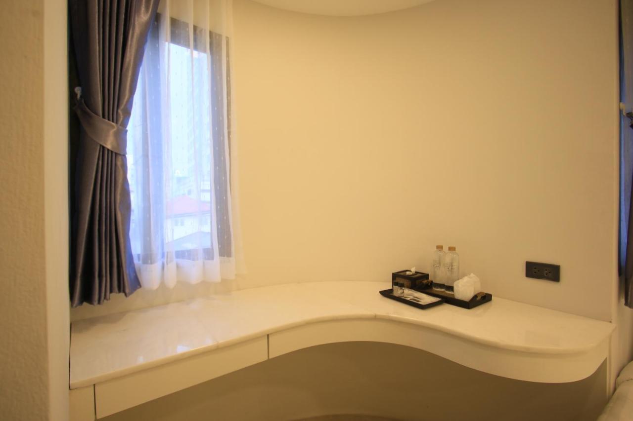 Pratunam Atrium Hotel Bangkok Dış mekan fotoğraf